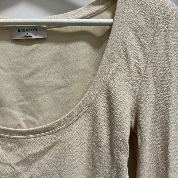 Aritzia Crop Top - Picture 2 of 2